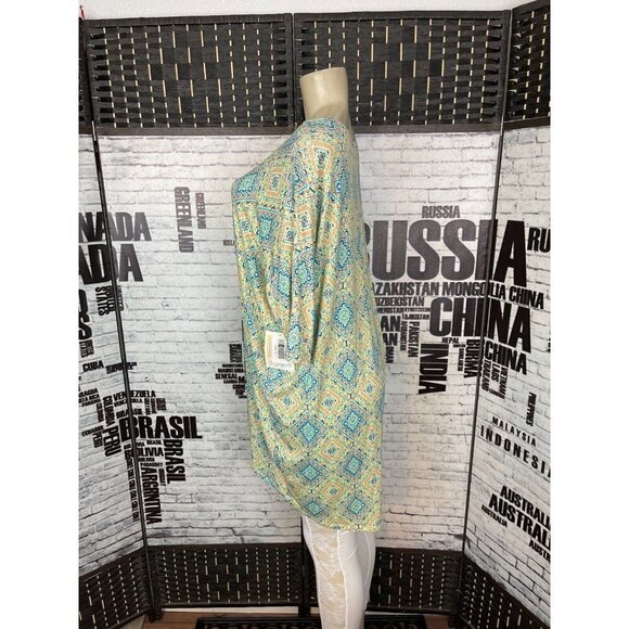 LulaRoe M Lime Green Multi Crew Neck Step-Hem Half Sleeve Irma Top - Picture 4 of 5